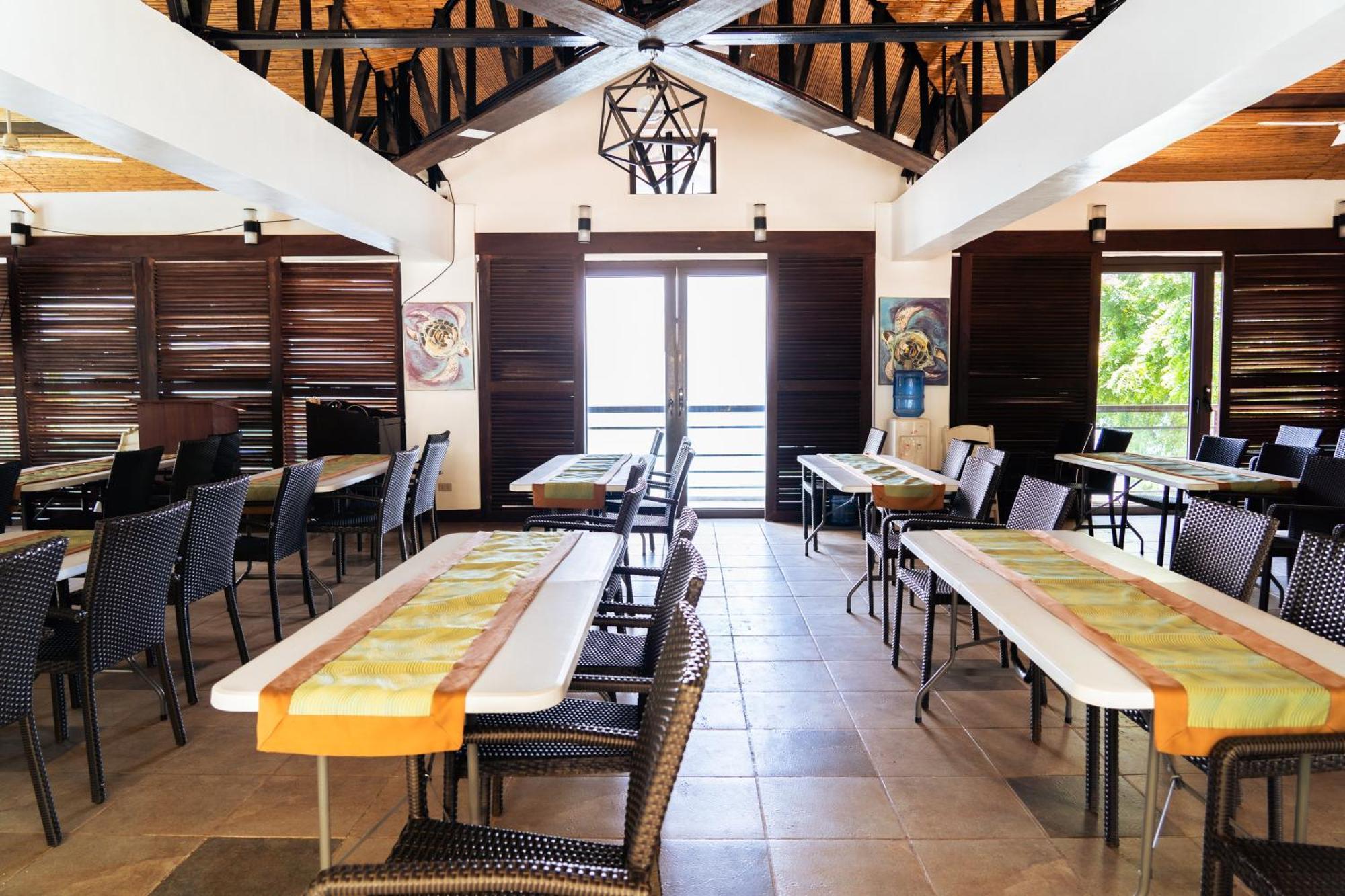 Altamare Dive And Leisure Resort Anilao Mabini  Zewnętrze zdjęcie